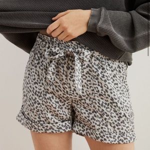 AERIE Cheetah Flowy& active shorts